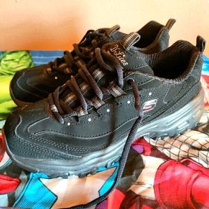 Sketchers D'lites memory foam shoes